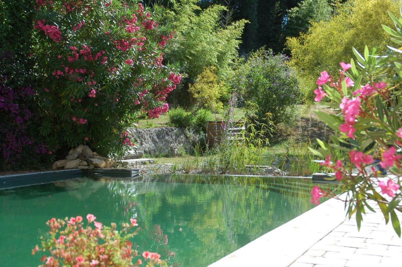 Le Mazet De Tourrettes Bed & Breakfast Exterior photo